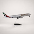 Emirates Airbus A350-1000 1:142 Scale Model