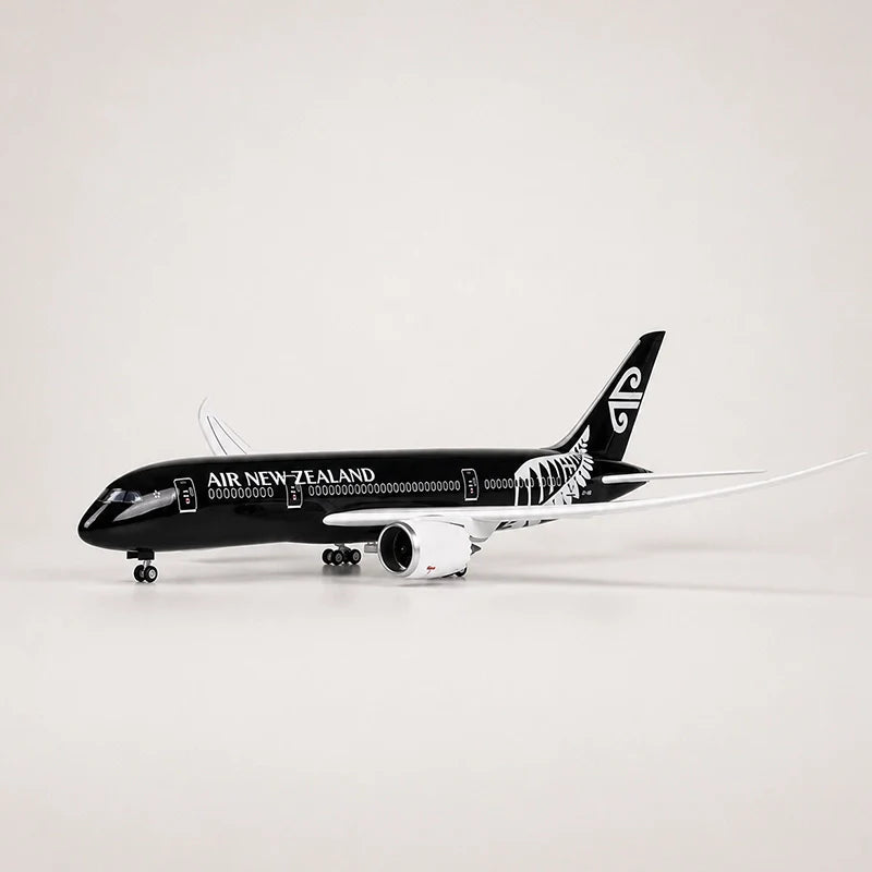 Air New Zealand Boeing 787 1:130 Scale Model