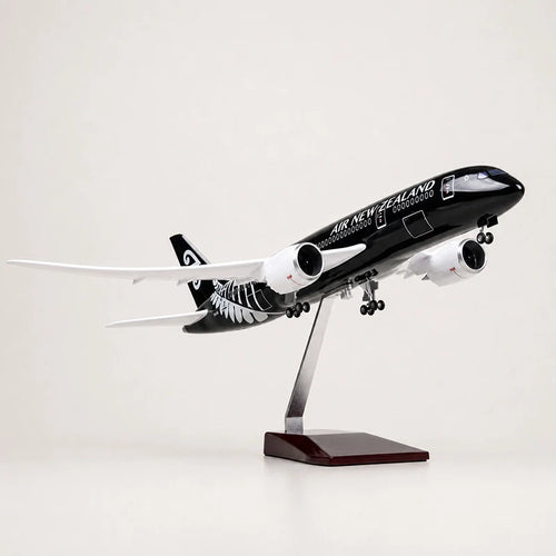 Air New Zealand Boeing 787 1:130 Scale Model