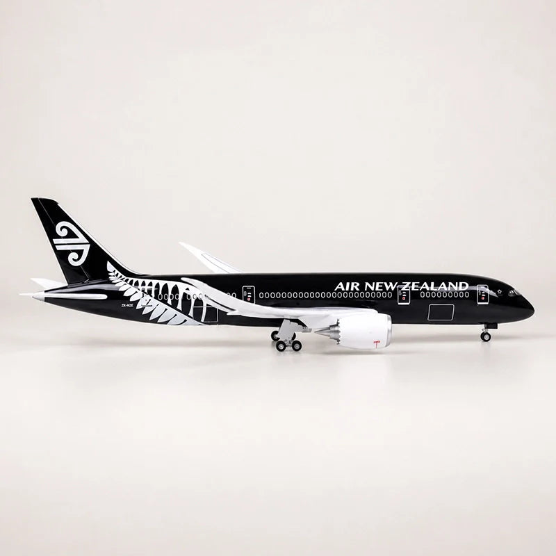 Air New Zealand Boeing 787 1:130 Scale Model