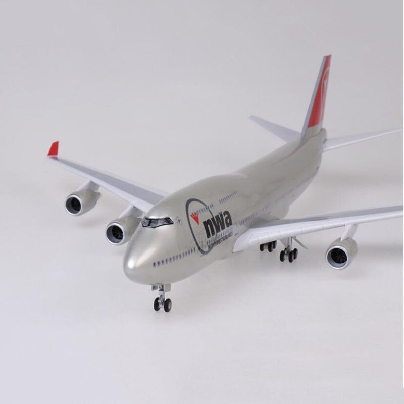 XL Northwest Airlines Boeing 747