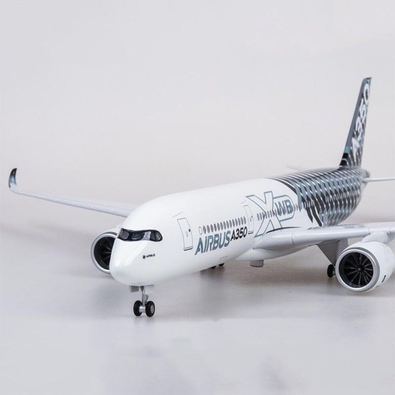 XL Prototype Airbus A350 XWB Carbon