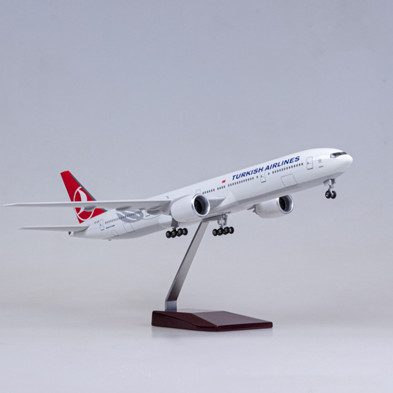 XL Turkish Airlines Boeing 777