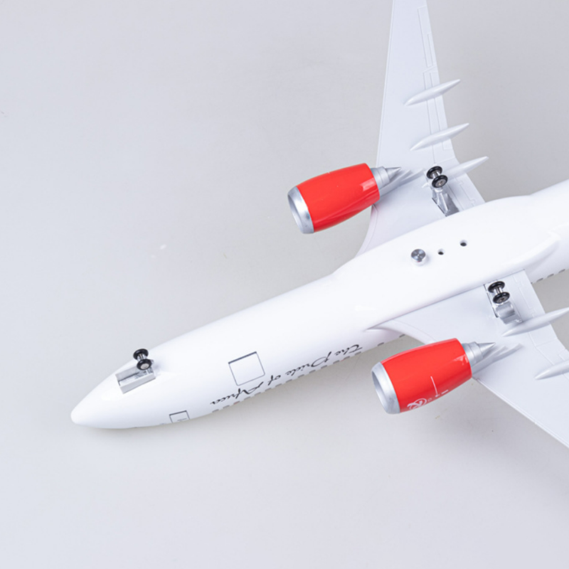 XL Kenya Airways Boeing 737