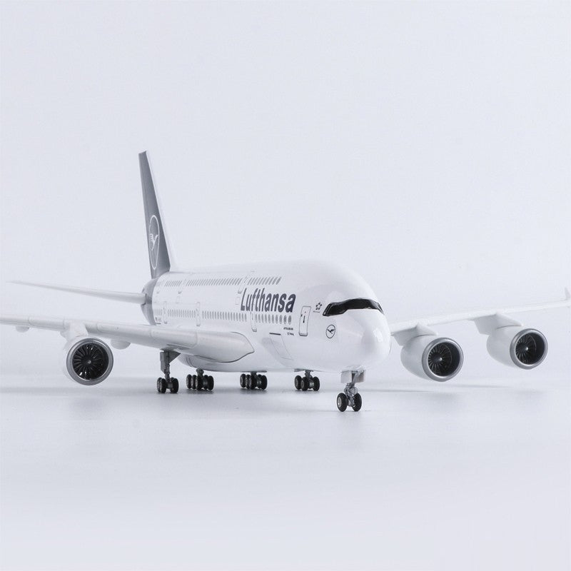 XL Lufthansa Airbus A380