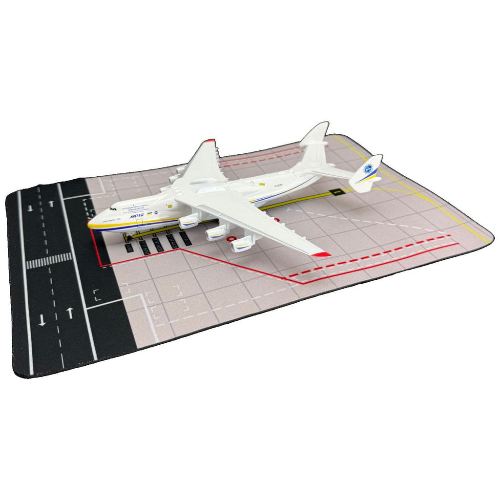 Airport Parking Apron Display Mat - 20cm