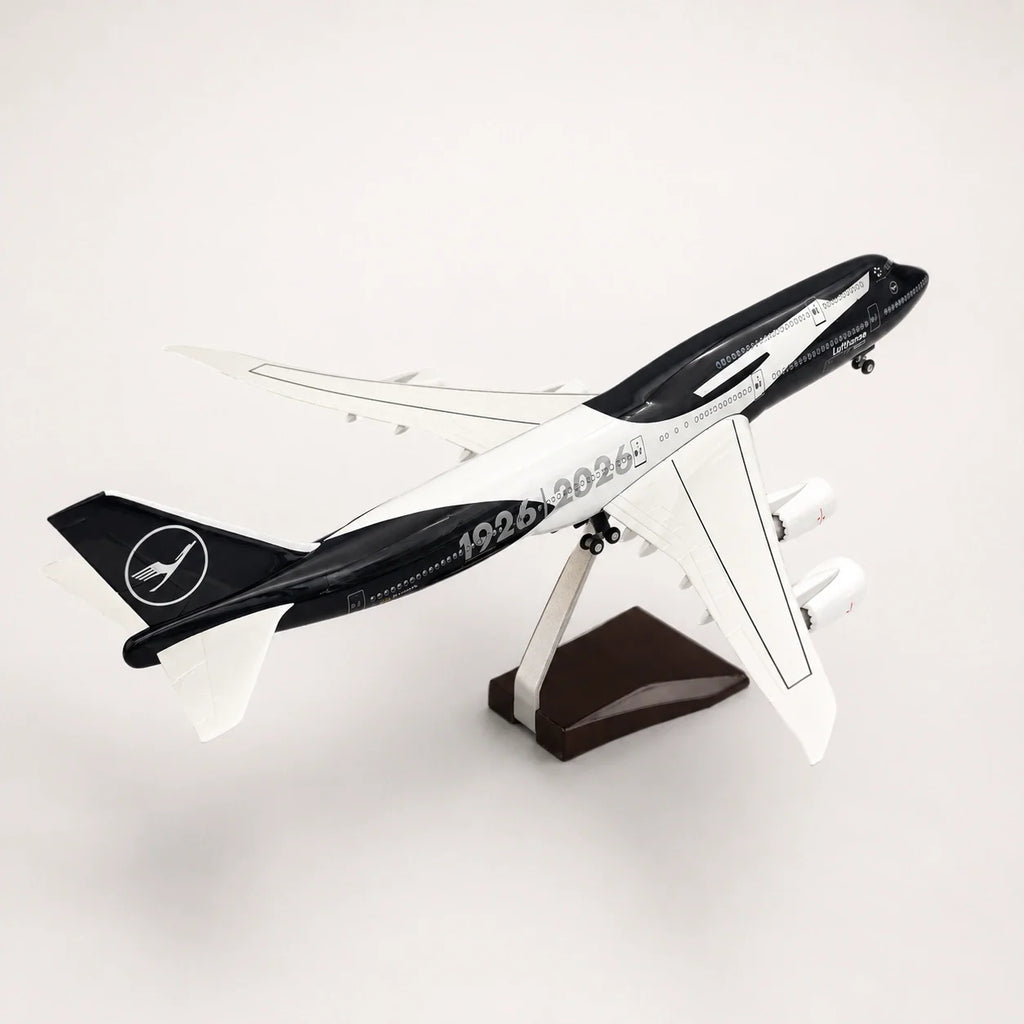 Lufthansa Boeing 747-8 100 Years Edition 1:150 Scale Model