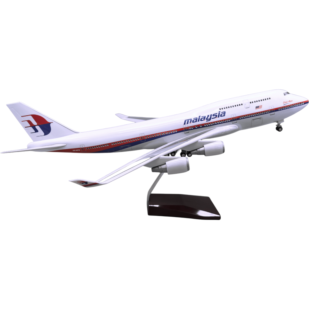 XL Malaysia Airlines Boeing 747